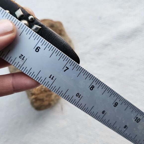 B low the belt studded and turquoise belt only - Picture 3 of 9